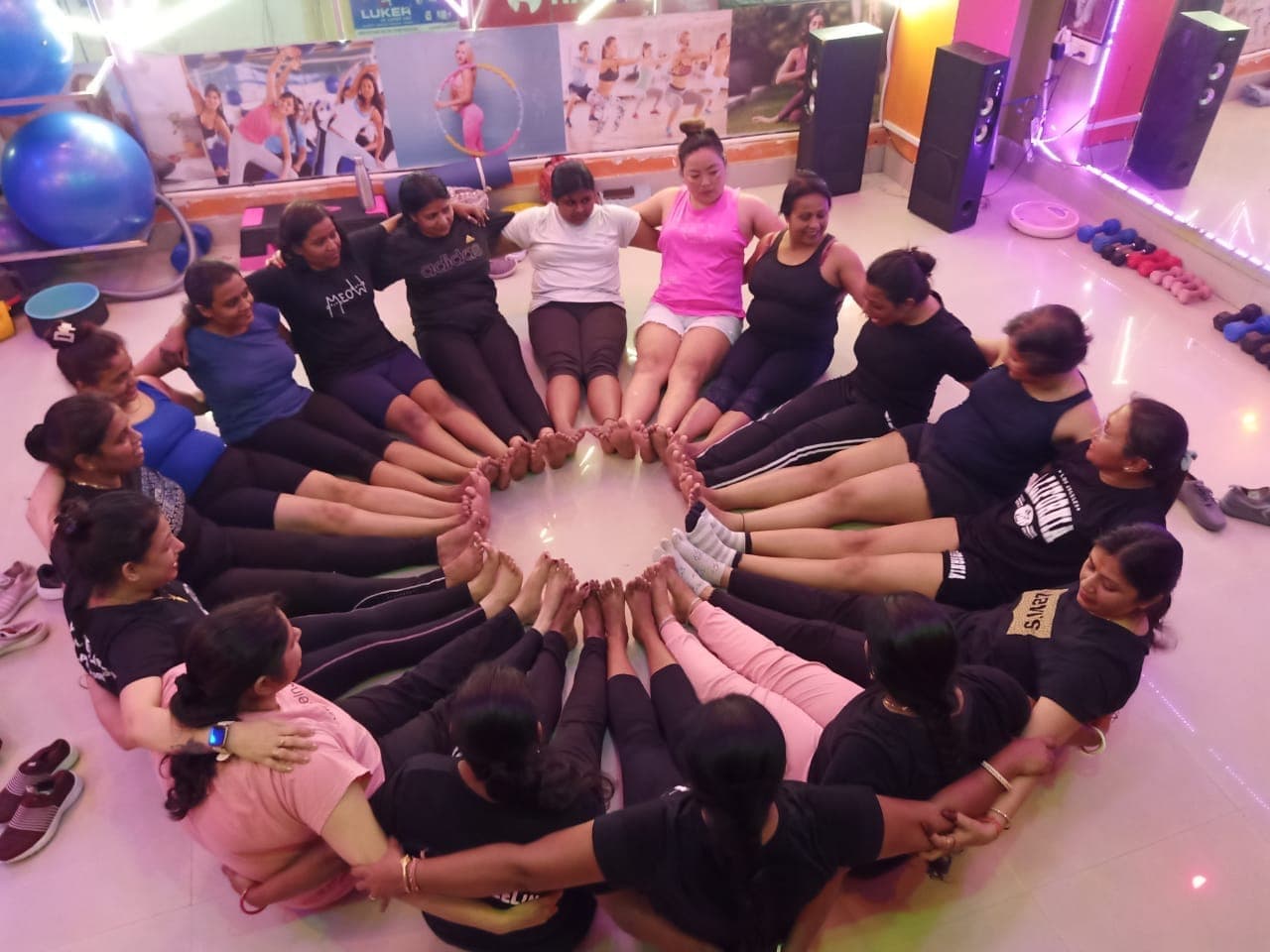 Community bonding circle